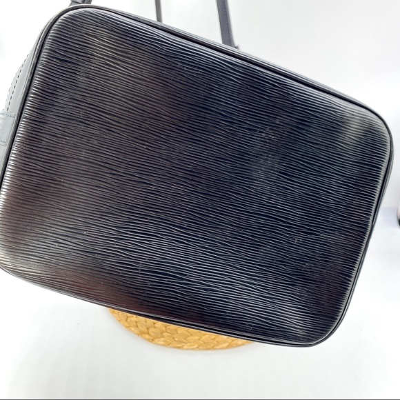 LOUIS VUITTON EPI NOE BLACK GM SHOULDER BUCKET DRAWSTRING HAND BAG - Picture 14 of 14